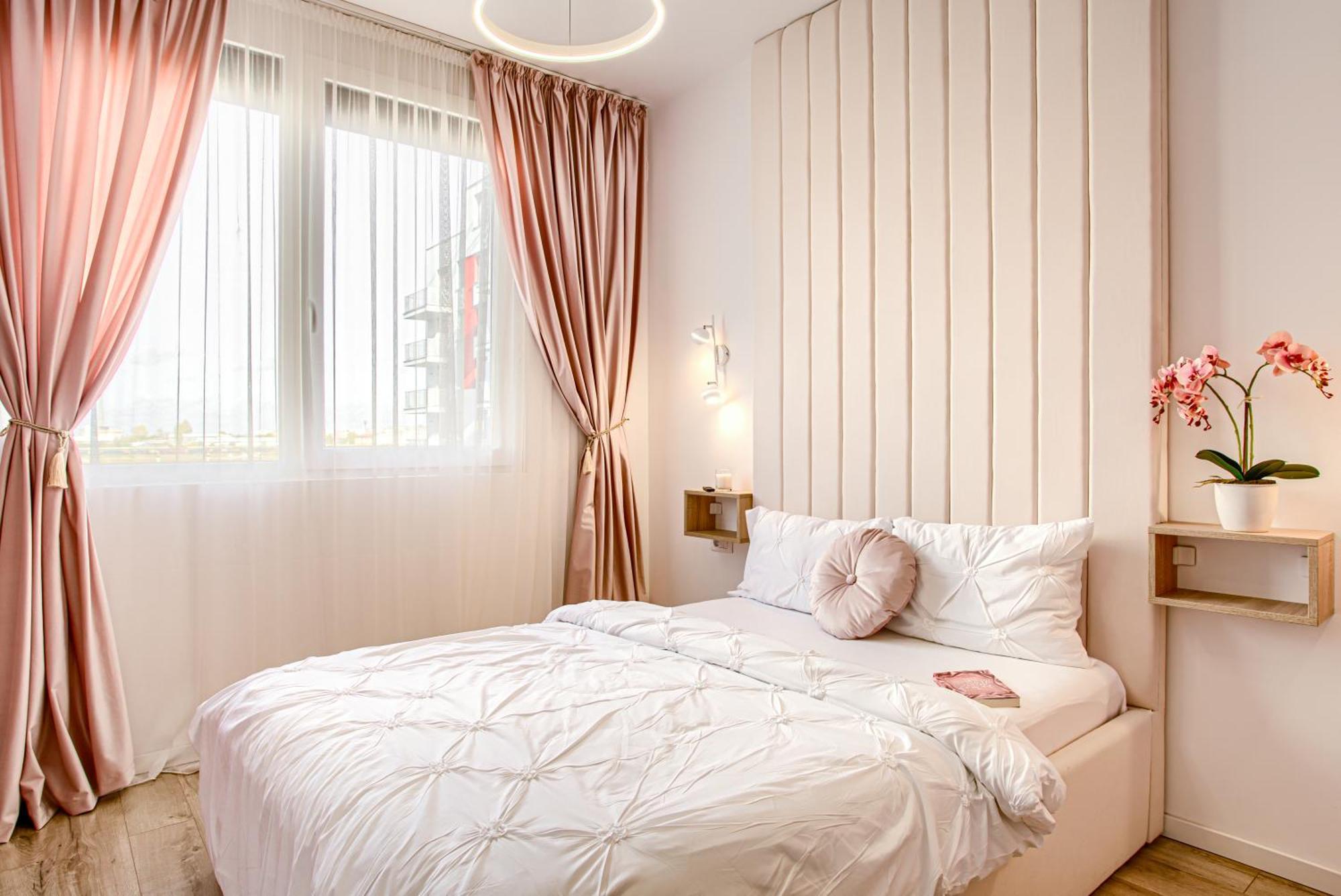 Ari - Afi Mall Luxurious Apartments With Free Parking Arad Esterno foto