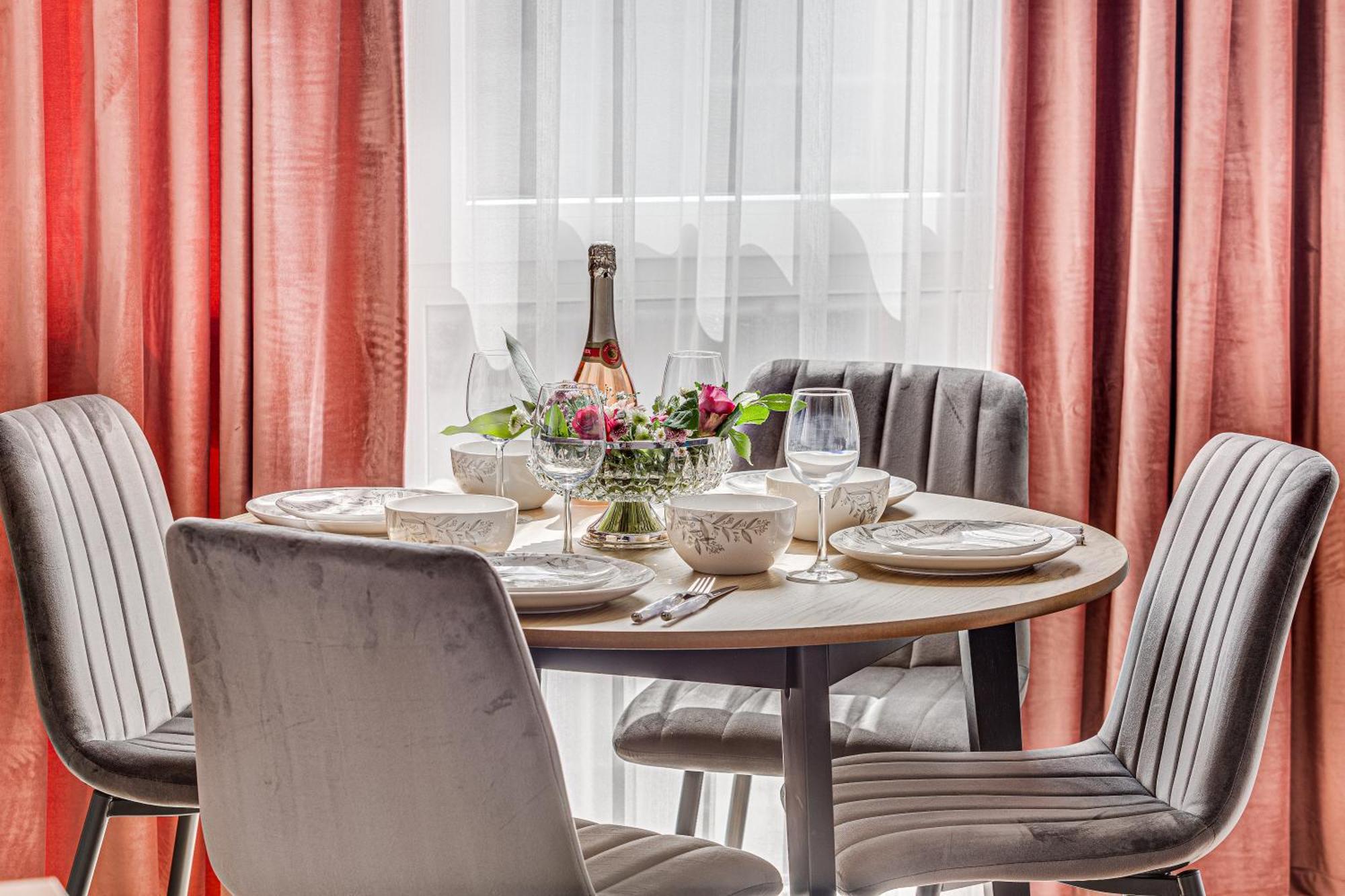Ari - Afi Mall Luxurious Apartments With Free Parking Arad Esterno foto